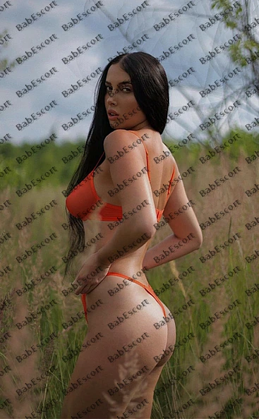 Katya 22 year old Russian, Caucasian (white), Busty, Brown, Long, Breast size C escort in Sharjah photo 1