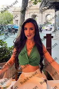 Chiara 26 year old Brazilian, Latin, Athletic, Brown, Long, Breast size B escort in Sharjah thumbnail 6