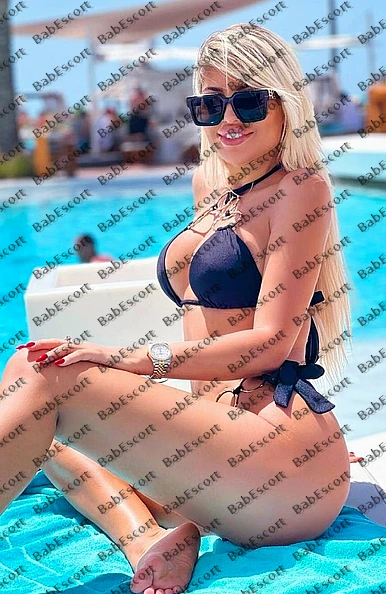 Natalia 26 year old British, Caucasian (white), Busty, Blonde, Long, Breast size C escort in Sharjah photo 1