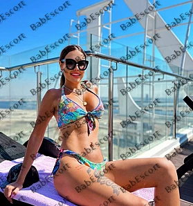 Elina 30 year old Ukrainian, Caucasian (white), Busty, Brown, Long, Breast size D escort in Sharjah thumbnail 2