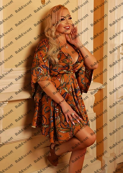 Alexadrina 31 year old Ukrainian, Caucasian (white), Busty, Blonde, Long, Breast size D escort in Sharjah photo 1