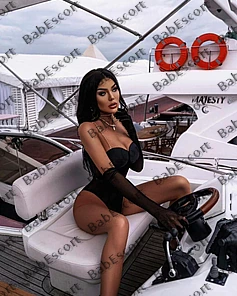 Sabina 21 year old Russian, Caucasian (white), Busty, Brown, Long, Breast size D escort in Sharjah thumbnail 5