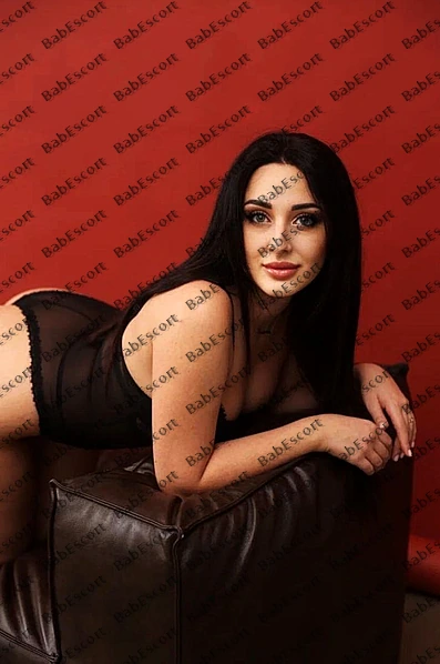 Aylin 28 year old British, Caucasian (white), Athletic, Brown, Long, Breast size B escort in Sharjah photo 1