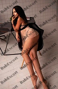 Aylin 28 year old British, Caucasian (white), Athletic, Brown, Long, Breast size B escort in Sharjah thumbnail 5