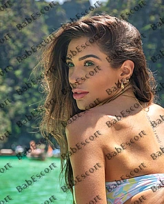 Julie 23 year old Brazilian, Latin, Busty, Brown, Long, Breast size D escort in Sharjah thumbnail 4