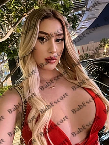 Sylvie 24 year old German, Caucasian (white), Busty, Blonde, Long, Breast size C escort in Sharjah thumbnail 2