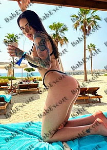 Loren 23 year old Brazilian, Latin, Busty, Brown, Long, Breast size C escort in Sharjah thumbnail 3