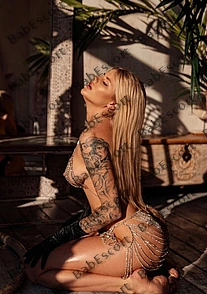 Yulia 24 year old Russian, Caucasian (white), Busty, Blonde, Long, Breast size C escort in Sharjah thumbnail 2