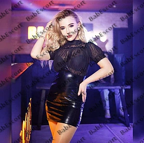 Elizabeth 24 year old Italian, Mixed, BBW, Blonde, Medium, Breast size B escort in Dubai thumbnail 5