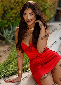 Arzu 24 year old Turkish, Caucasian (white), Busty, Brown, Long, Breast size C escort in Sharjah thumbnail 3