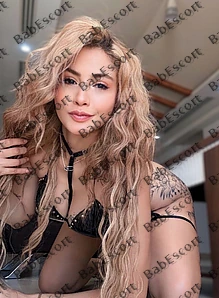 Sara 24 year old Colombian, Caucasian (white), Athletic, Blonde, Long, Breast size B escort in Sharjah thumbnail 4