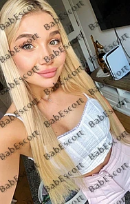Alisson 22 year old Russian, Caucasian (white), Busty, Blonde, Long, Breast size C escort in Sharjah thumbnail 5