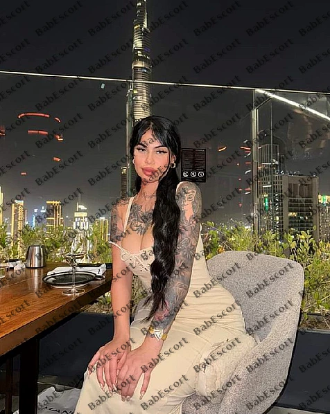 Lim 25 year old Turkish, Mixed, Slim, Black, Long, Breast size C escort in Dubai photo 1