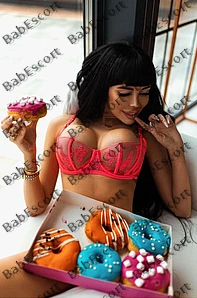 Melissa 23 year old Ukrainian, Caucasian (white), Busty, Black, Long, Breast size C escort in Sharjah thumbnail 2