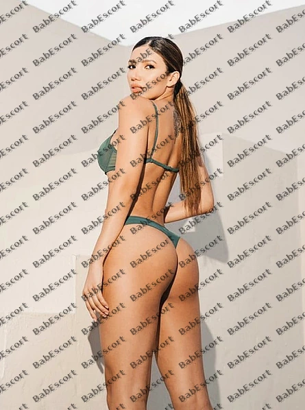 Pia 24 year old Colombian, Caucasian (white), Busty, Blonde, Long, Breast size C escort in Sharjah photo 1