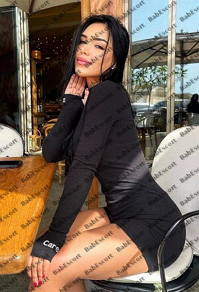Anika 24 year old Venezuelan, Latin, Athletic, Black, Long, Breast size C escort in Al Ain photo 1