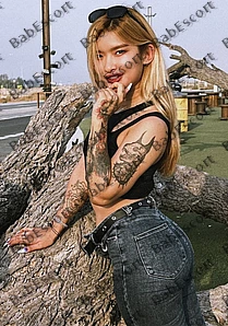 Kim 20 year old Korean, Asian, Petite, Blonde, Long, Breast size B escort in Al Ain