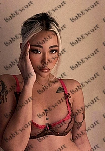 Rosie 25 year old Canadian, Caucasian (white), Athletic, Brown, Long, Breast size B escort in Al Ain thumbnail 6