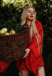 Inessa 23 year old Ukrainian, Caucasian (white), Athletic, Brown, Long, Breast size B escort in Al Ain thumbnail 4