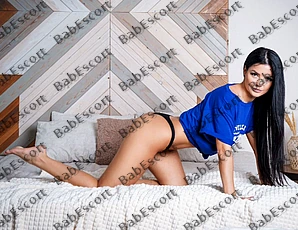 Aviana 25 year old Russian, Caucasian (white), Petite, Brown, Long, Breast size B escort in Al Ain thumbnail 4
