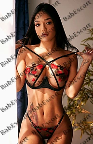 Joyce 25 year old Venezuelan, Latin, Athletic, Brown, Long, Breast size B escort in Al Ain
