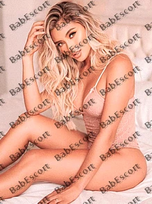 Willow 27 year old Colombian, Latin, Tall, Blonde, Long, Breast size B escort in Al Ain