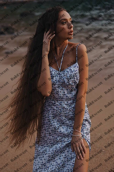 Karyna 33 year old Czech, Mixed, Tall, Brown, Medium, Breast size A escort in Dubai photo 1