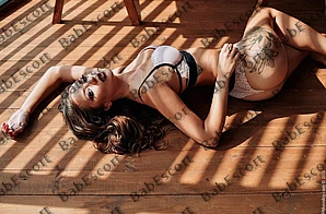 Karyna 33 year old Czech, Mixed, Tall, Brown, Medium, Breast size A escort in Dubai thumbnail 5