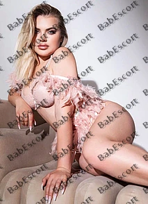 Lelya 25 year old Russian, Caucasian (white), Busty, Blonde, Long, Breast size C escort in Al Ain