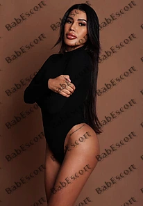 Gabriela 23 year old Brazilian, Latin, Busty, Black, Long, Breast size E escort in Al Ain thumbnail 6