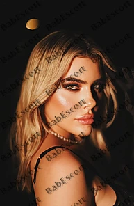 Raya 24 year old Spanish, Latin, Busty, Blonde, Long, Breast size C escort in Al Ain thumbnail 3