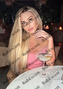 Aksena 26 year old Russian, Caucasian (white), Busty, Blonde, Long, Breast size C escort in Al Ain thumbnail 2