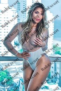 Andrea 23 year old Spanish, Latin, Athletic, Blonde, Long, Breast size B escort in Al Ain thumbnail 3