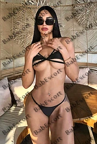 Kloe 21 year old Peruvian, Latin, Tall, Blonde, Long, Breast size B escort in Al Ain
