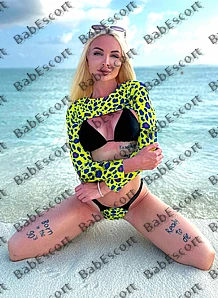 Alisa 23 year old Russian, Caucasian (white), Busty, Blonde, Long, Breast size C escort in Ajman thumbnail 7