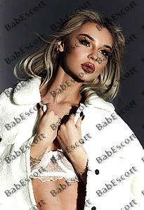 Kari 21 year old Russian, Caucasian (white), Athletic, Blonde, Long, Breast size A escort in Ajman thumbnail 4