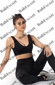 Santa 25 year old Spanish, Latin, Athletic, Brown, Long, Breast size B escort in Ajman thumbnail 5