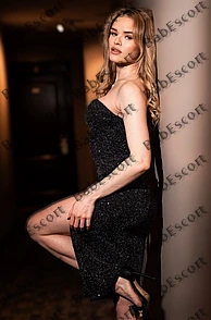 Alisia 23 year old Russian, Caucasian (white), Busty, Blonde, Long, Breast size C escort in Ajman thumbnail 4