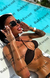 Elli 21 year old Belarussian, Caucasian (white), Athletic, Black, Long, Breast size B escort in Ajman thumbnail 7