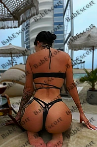Elli 21 year old Belarussian, Caucasian (white), Athletic, Black, Long, Breast size B escort in Ajman thumbnail 8