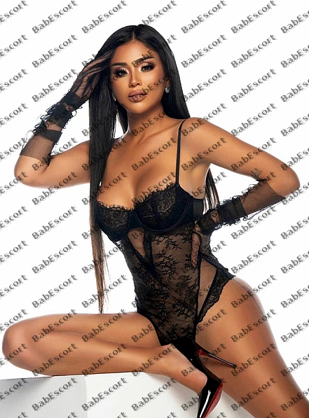 Catalina 23 year old Spanish, Latin, Busty, Black, Long, Breast size C escort in Ajman photo 1
