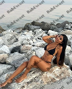 Catalina 23 year old Spanish, Latin, Busty, Black, Long, Breast size C escort in Ajman thumbnail 6