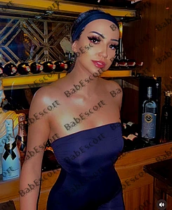 Alice 33 year old Mexican, Hispanic, Slim, Black, Medium, Breast size B escort in Dubai thumbnail 5