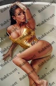 Eva 24 year old Polish, Caucasian (white), Busty, Brown, Long, Breast size D escort in Ajman thumbnail 4