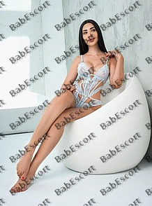 Zuleyha 25 year old Turkish, Arabian, Busty, Black, Long, Breast size C escort in Ajman thumbnail 5
