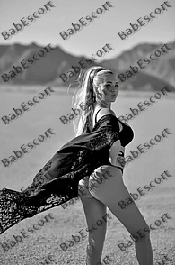 Elisabetta 26 year old Russian, Caucasian (white), Busty, Brown, Long, Breast size E escort in Ras Al Khaimah thumbnail 8