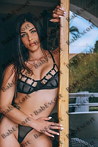 Andrea 25 year old Spanish, Latin, Tall, Black, Long, Breast size B escort in Ras Al Khaimah thumbnail 6