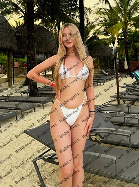 Masha 19 year old Russian, Caucasian (white), Athletic, Blonde, Long, Breast size B escort in Ras Al Khaimah photo 1