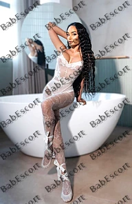 Lana 24 year old Russian, Caucasian (white), Busty, Black, Long, Breast size C escort in Ras Al Khaimah thumbnail 2