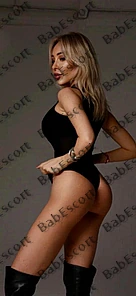 Milen 28 year old Azerbaijani, Mixed, Tall, Blonde, Long, Breast size C escort in Ras Al Khaimah
